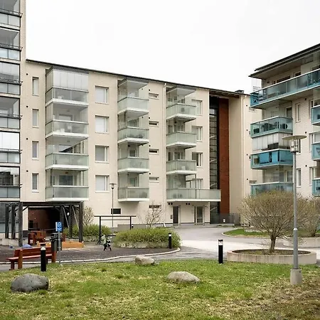 Apartment Saunallinen Yksioe Keskustan Laehellae / With Sauna Oulu